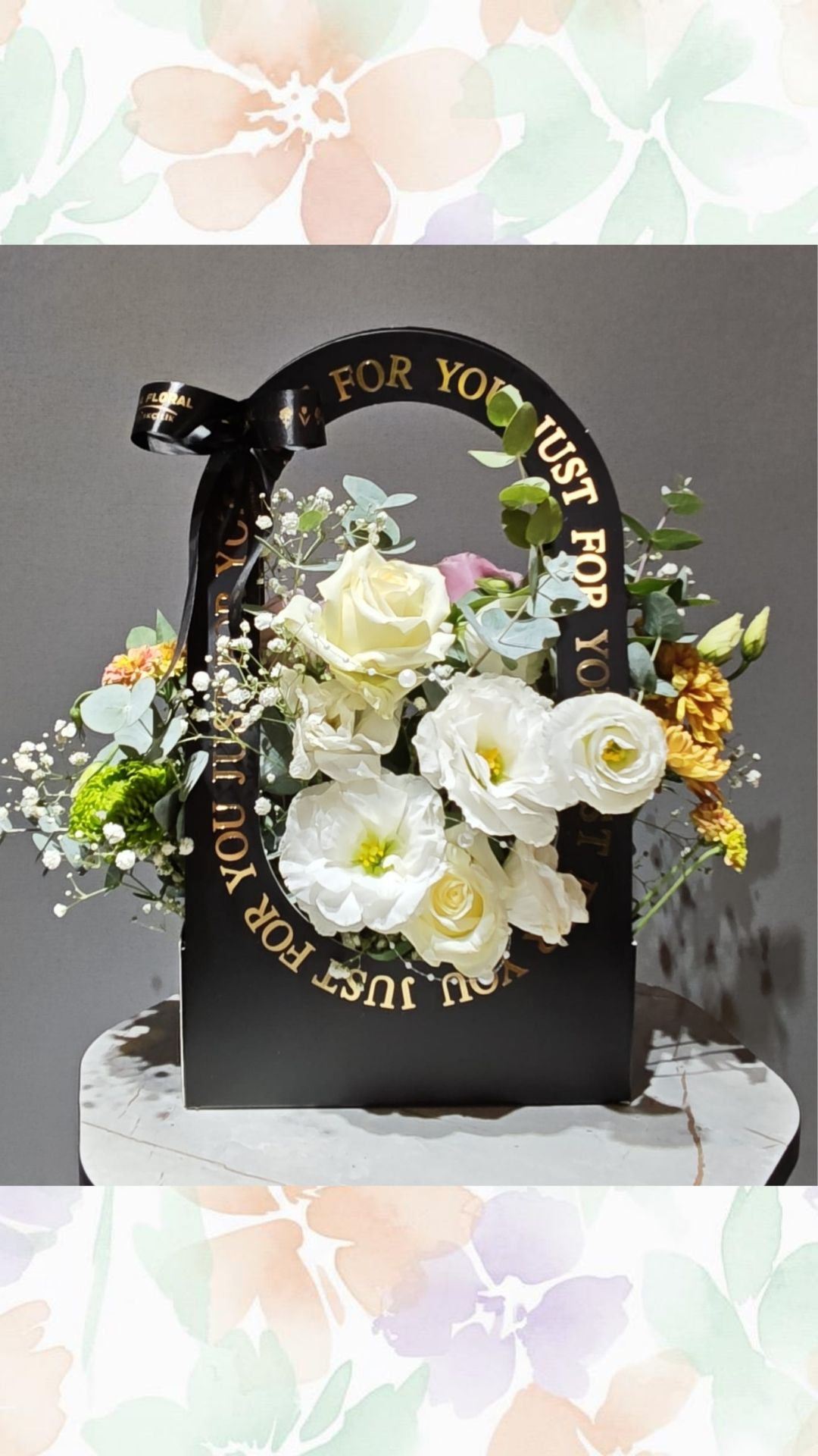 BLACK JUST FOR YOU beyaz çiçekler