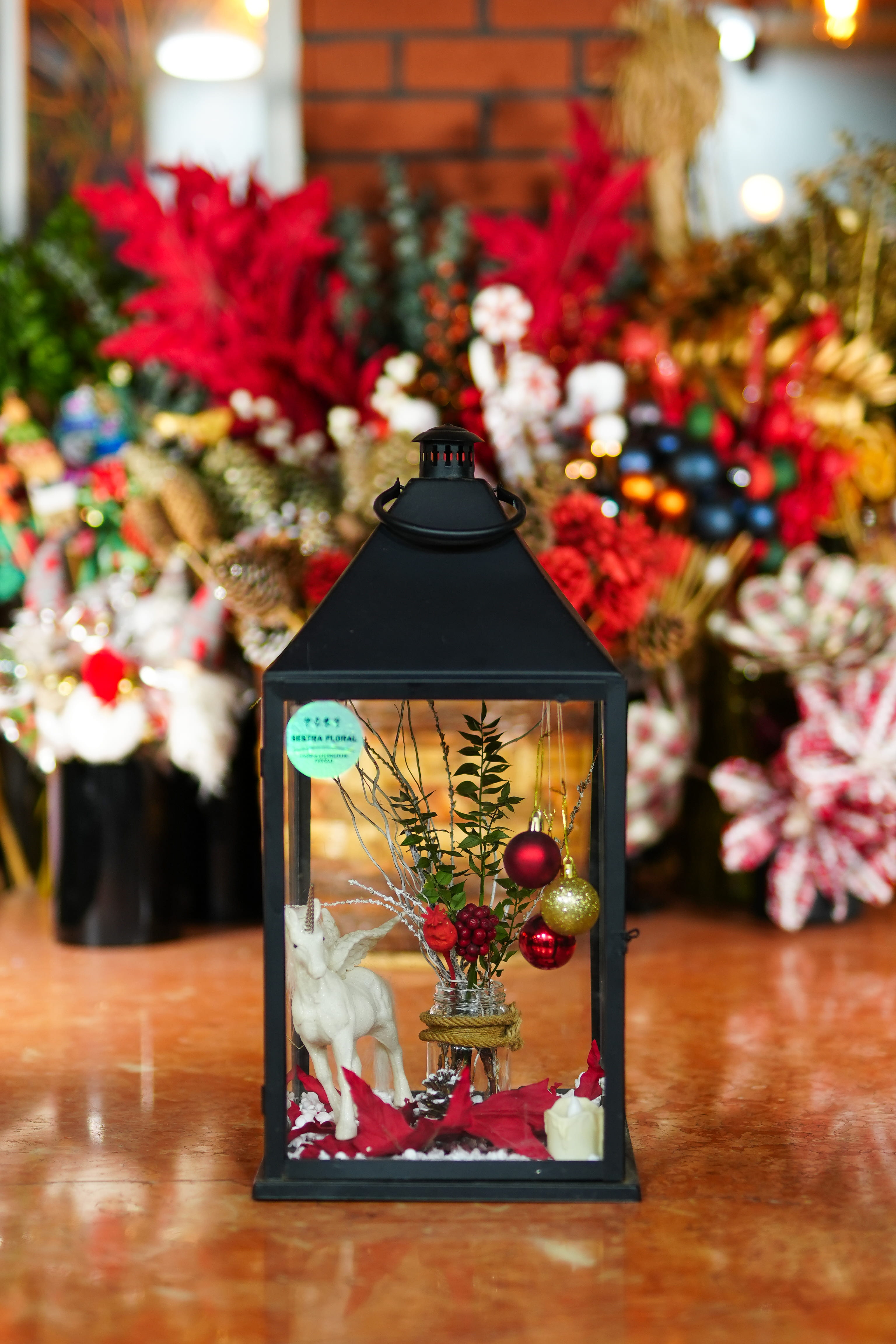 Cam Fener İçinde El Yapımı Yılbaşı Süsleri 