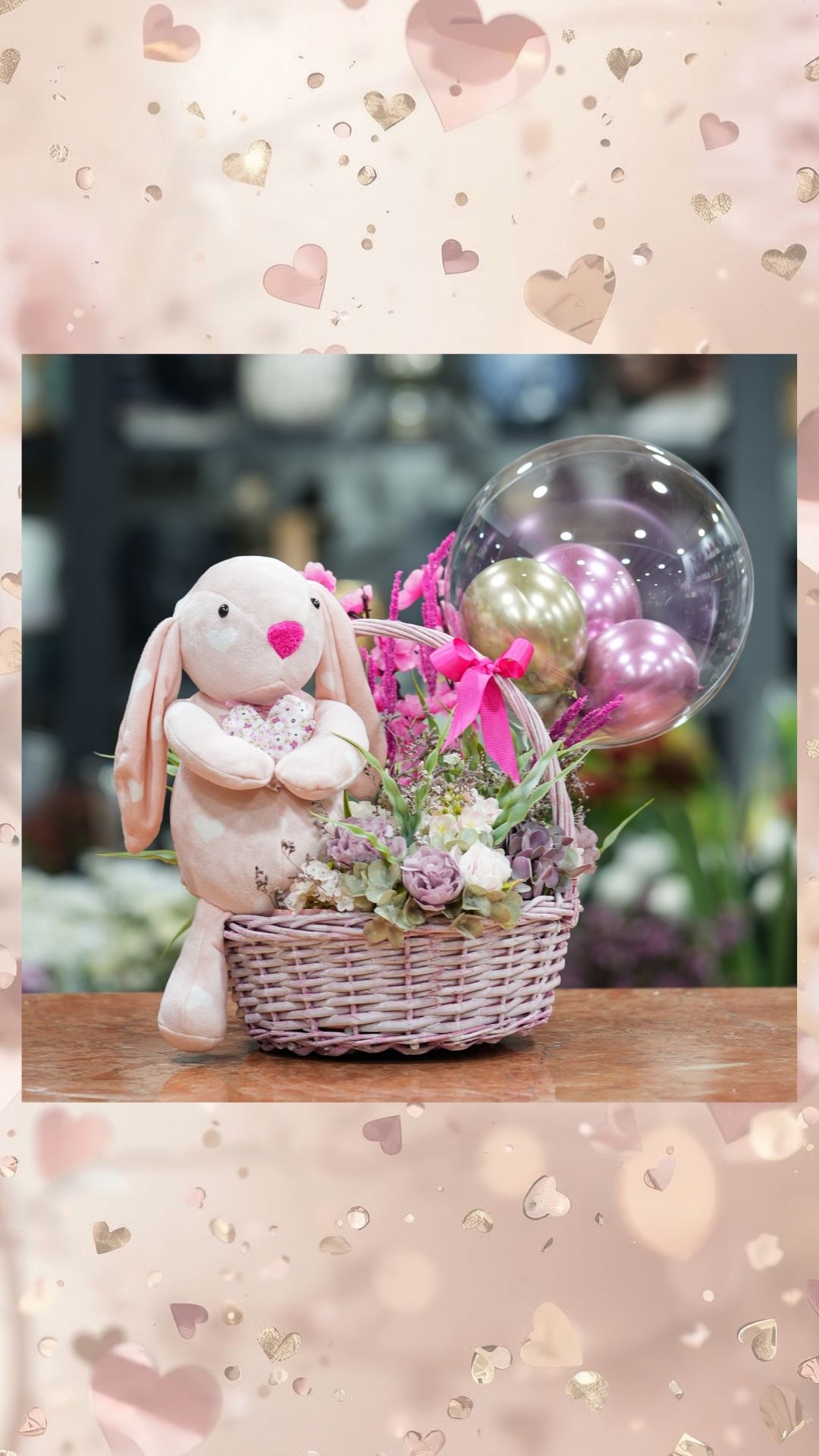 soft balonlu tavşan uyku arkadaşlı sepette arajman